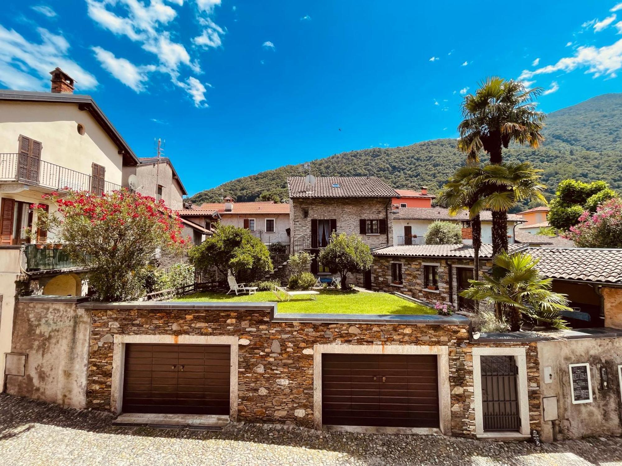 Holiday home Rustico Nicand